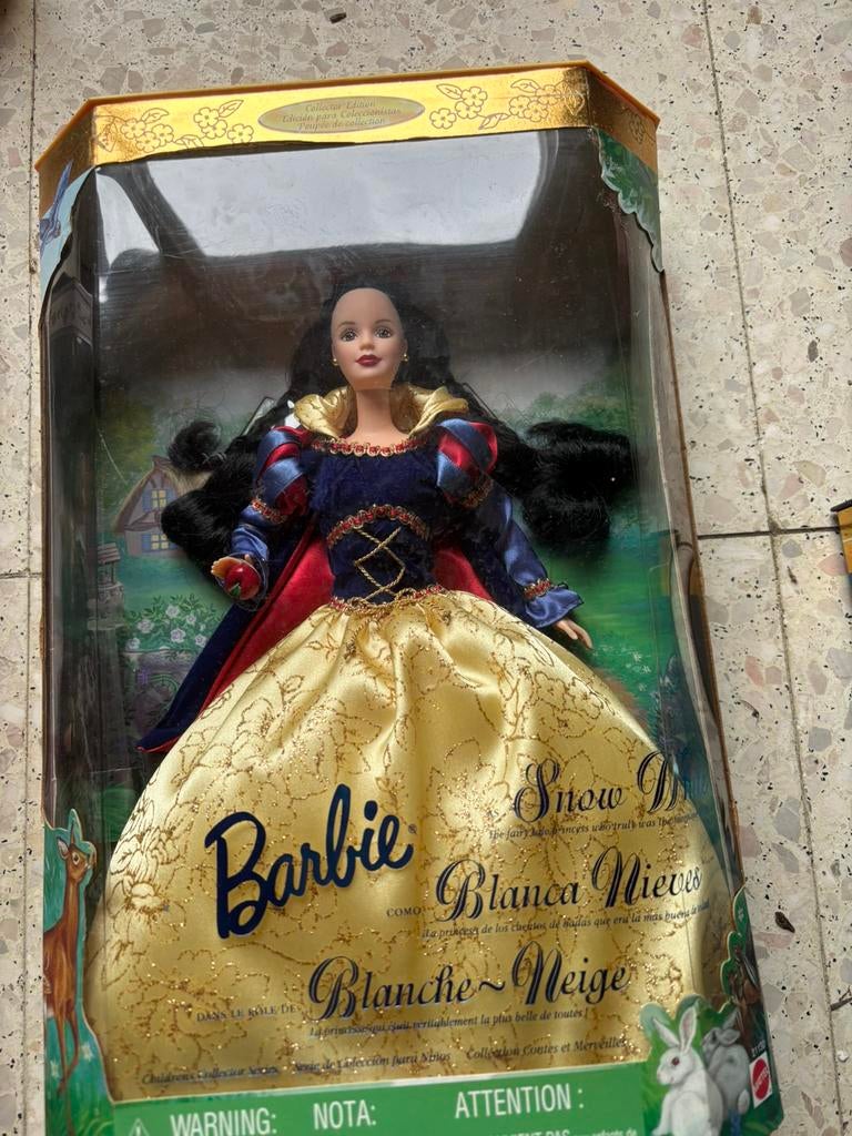 Barbie Snow white, Verzamelen, Poppen, Ophalen, Nieuw