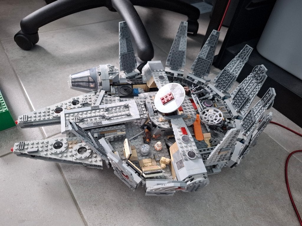 Lego srarwars schip en politiekantoor, Kinderen en Baby's, Speelgoed | Duplo en Lego, Ophalen, Gebruikt, Complete set, Lego