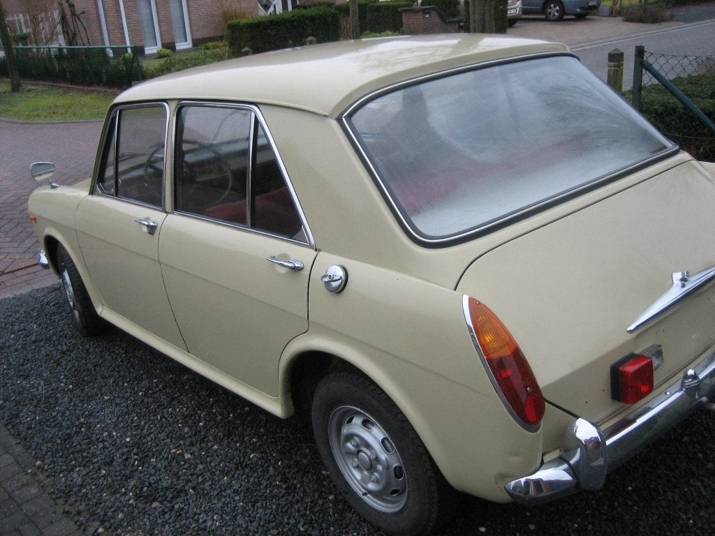 AUSTIN MORRIS 1100/1300, Envoi, Austin