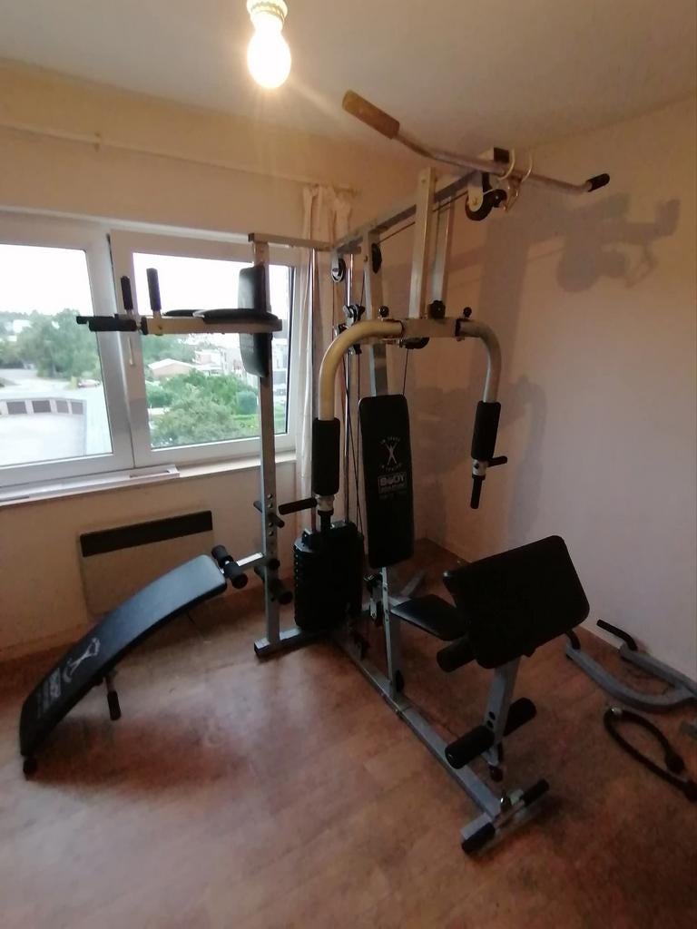 Station de musculation complète + tapis ProForm Pro 2000, Sport en Fitness, Fitnessapparatuur