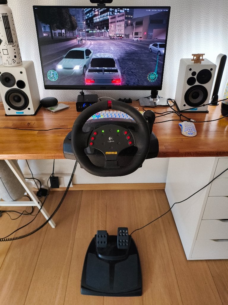 Logitech MOMO racing wheel, Computers en Software, Ophalen, Logitech