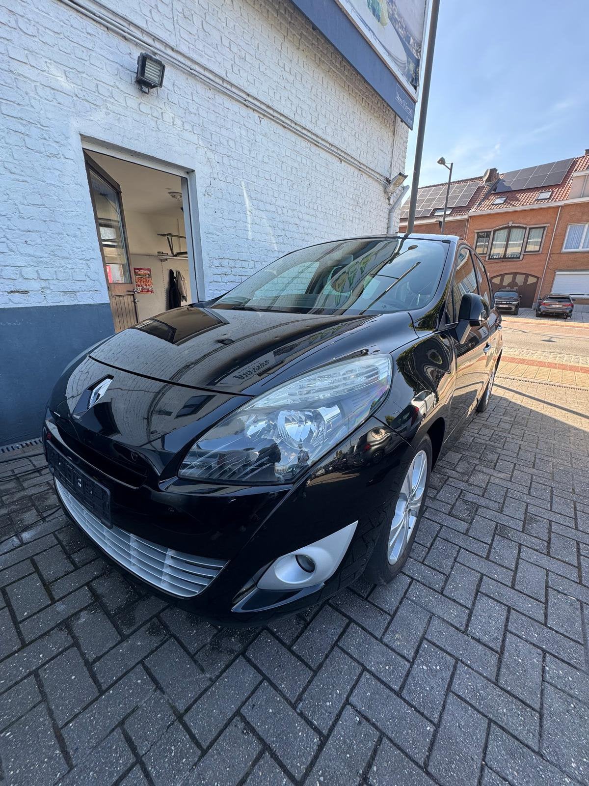Renault Scenic 7 places 147000 km benzine 2011, Enlèvement ou Envoi