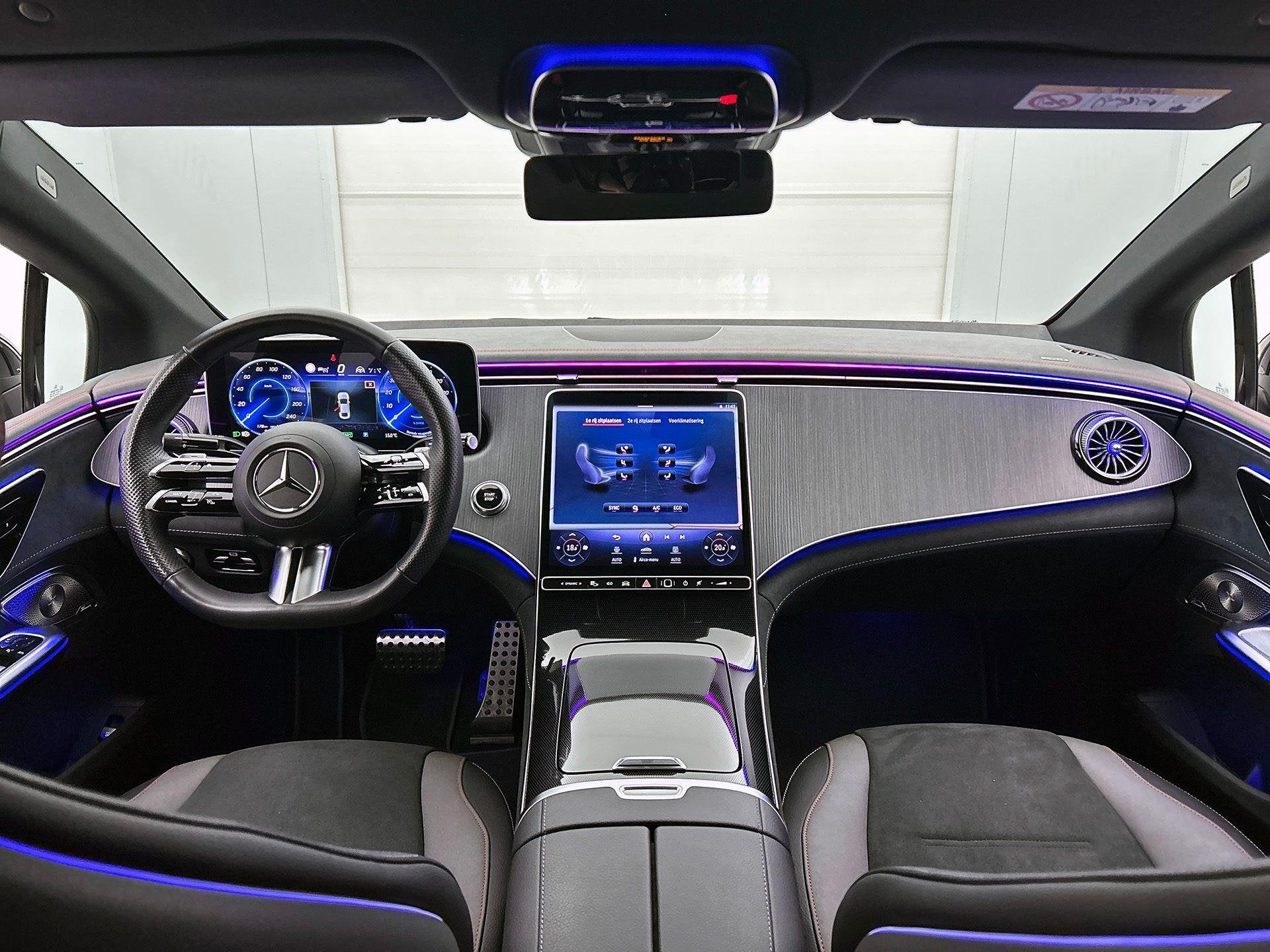 Mercedes-Benz EQE-Klasse 350 Berline AMG Line Night Pack | T, Auto's, Mercedes-Benz, Automaat, 96 kWh, EQE, Zilver of Grijs