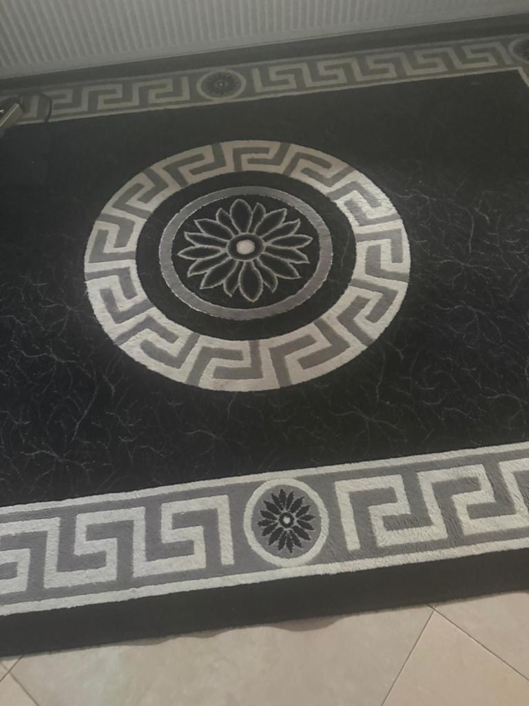 Tapis, Antiquités & Art, Enlèvement
