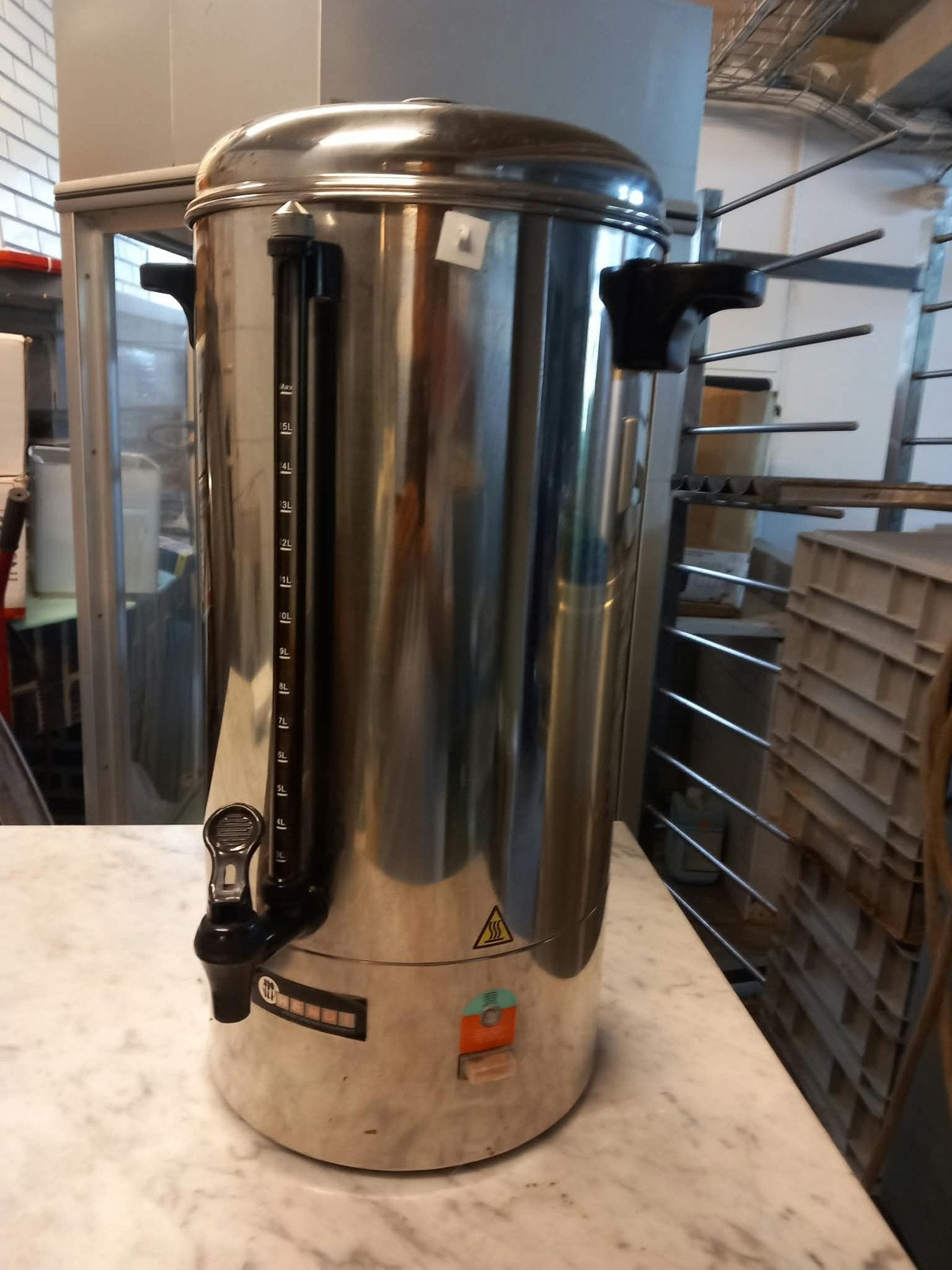 Percolator met 70 kopjes, Ophalen, Zo goed als nieuw