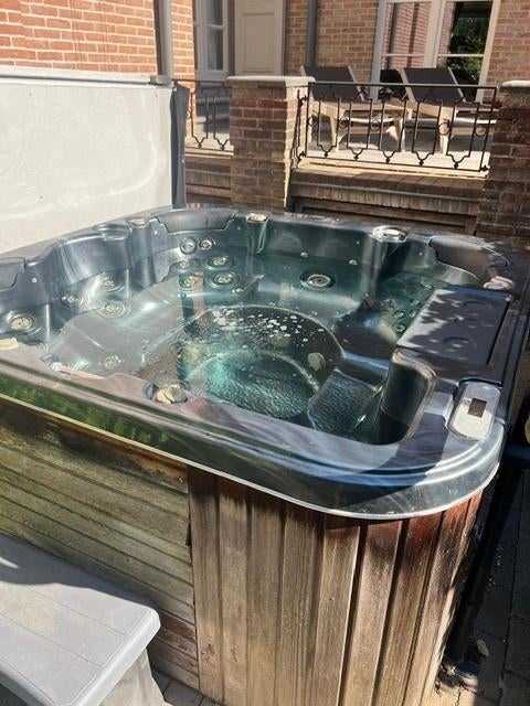 jacuzzi 6 personen, Ophalen, Gebruikt, Trap, Vast