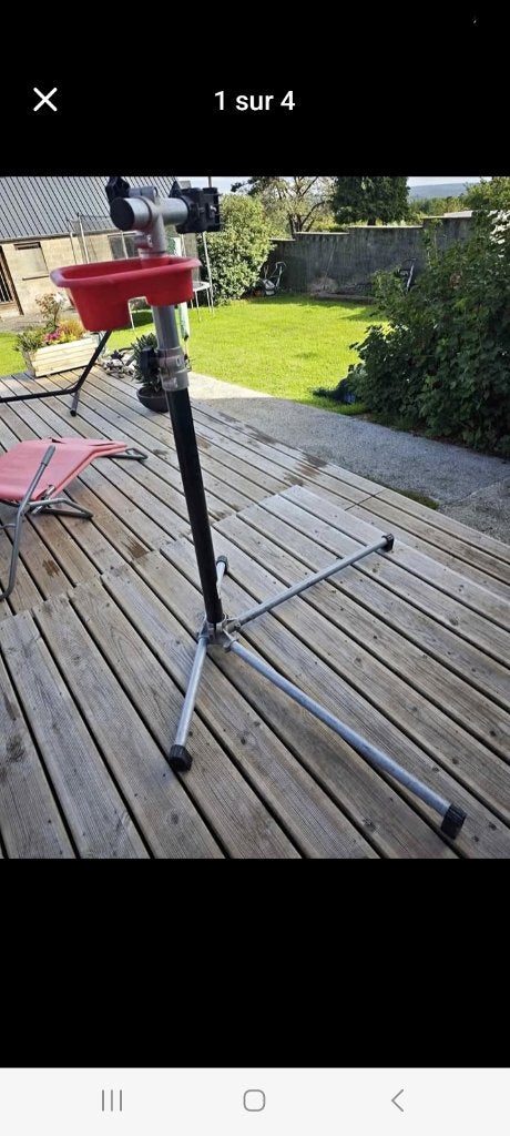 Pied d'atelier pour vélo, Vélos & Vélomoteurs, Enlèvement, Comme neuf, Autres outils