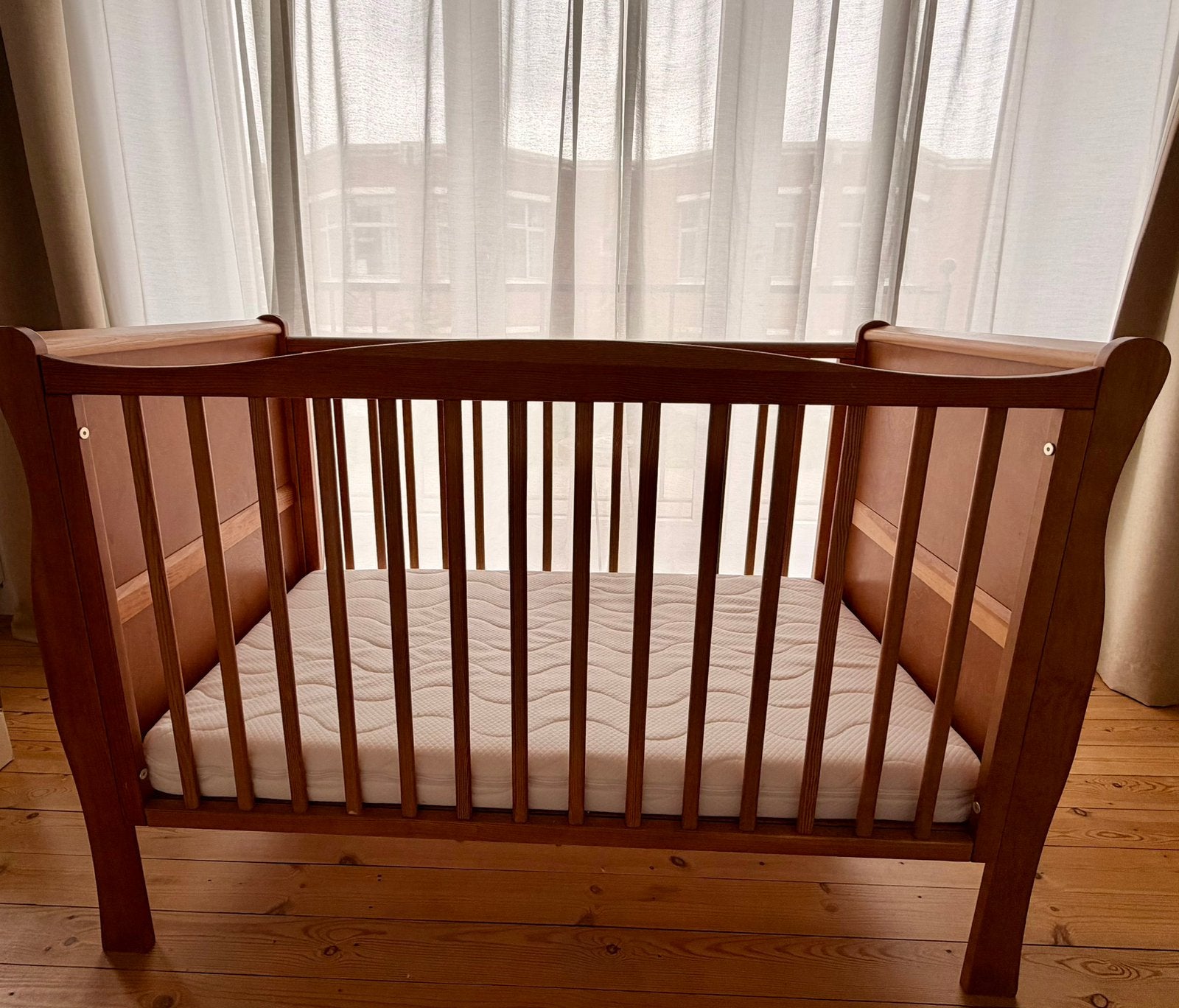 babybedje Woodies Noble Vintage Ledikant, Ophalen, Zo goed als nieuw, Ledikant