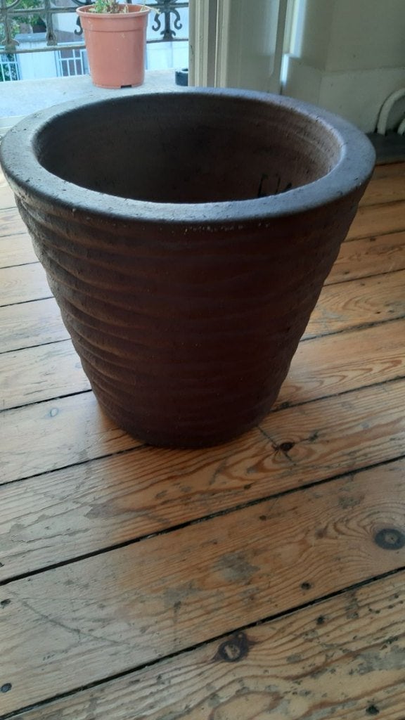 Grand pot/cache-pot (en grès ?), 25 à 40 cm, Rond, Enlèvement, Utilisé