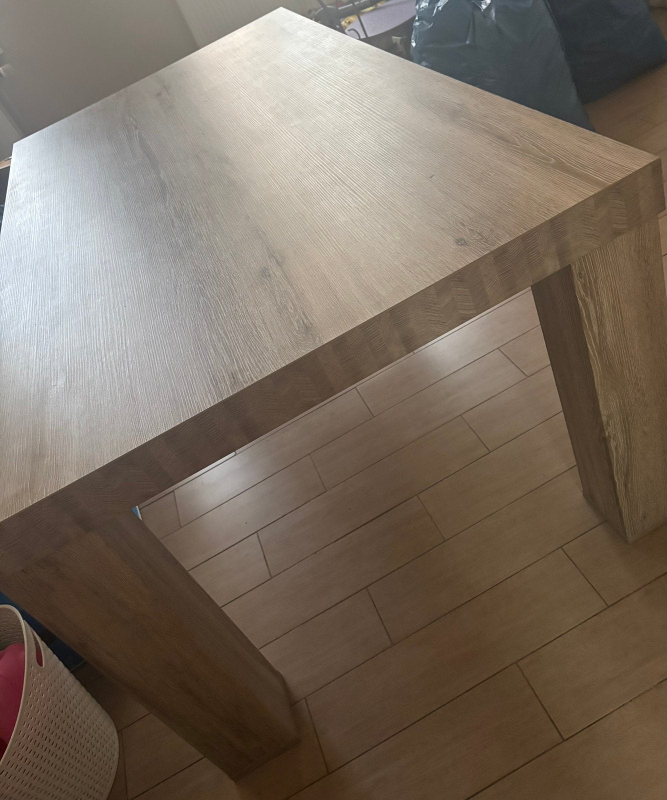 Table, Enlèvement, Comme neuf