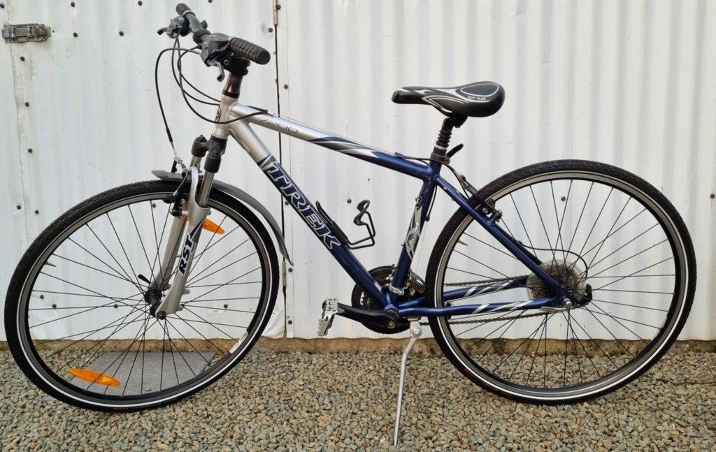 Trek fiets 28 inch 24 versnellingen, Ophalen, Zo goed als nieuw, 26 inch of meer, Versnellingen