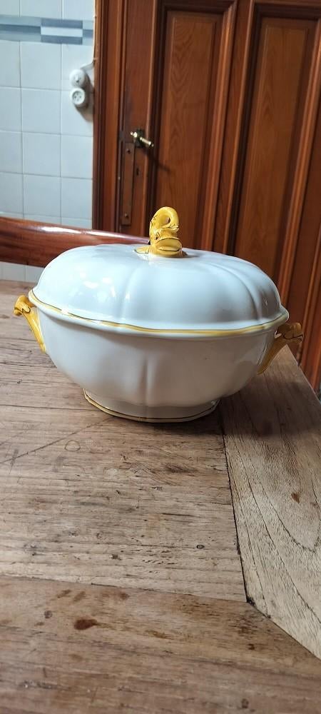 Statige Vintage Soepterrine – Wit met Geel-Goud accenten, Antiek en Kunst, Ophalen