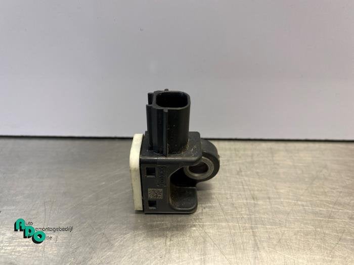 Airbag Sensor van een Ford Focus (Focus 11-), Gebruikt, -, -, Ophalen of Verzenden