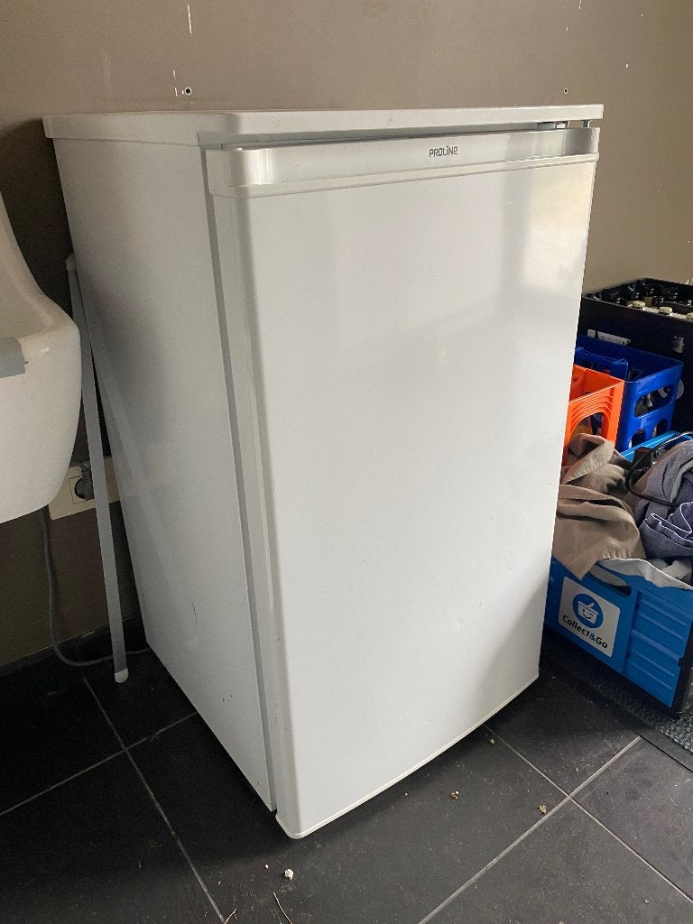 Kleine ijskast, Elektronische apparatuur, Minder dan 75 liter, Ophalen, Zo goed als nieuw, Met vriesvak