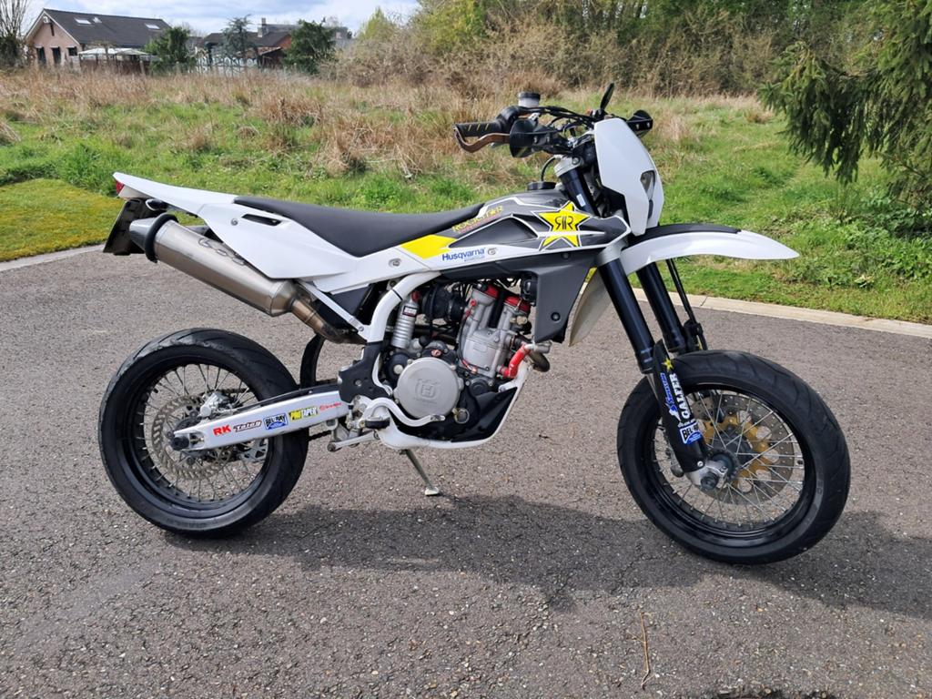 Husqvarna SM510R model 2010, Motos, Particulier