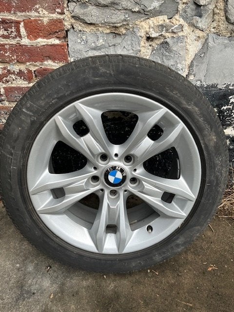 4 JANTES ET PNEUS HIVER bmw x1 e84, Pneus hiver, Pneu(s), Enlèvement, Utilisé