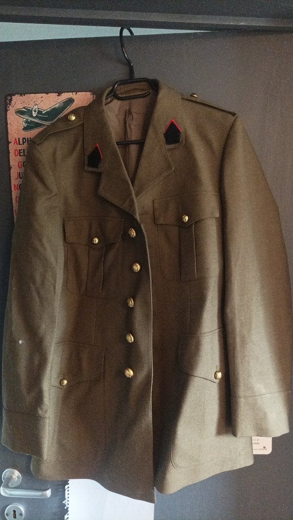 Veste militaire belge abl 1977, Enlèvement