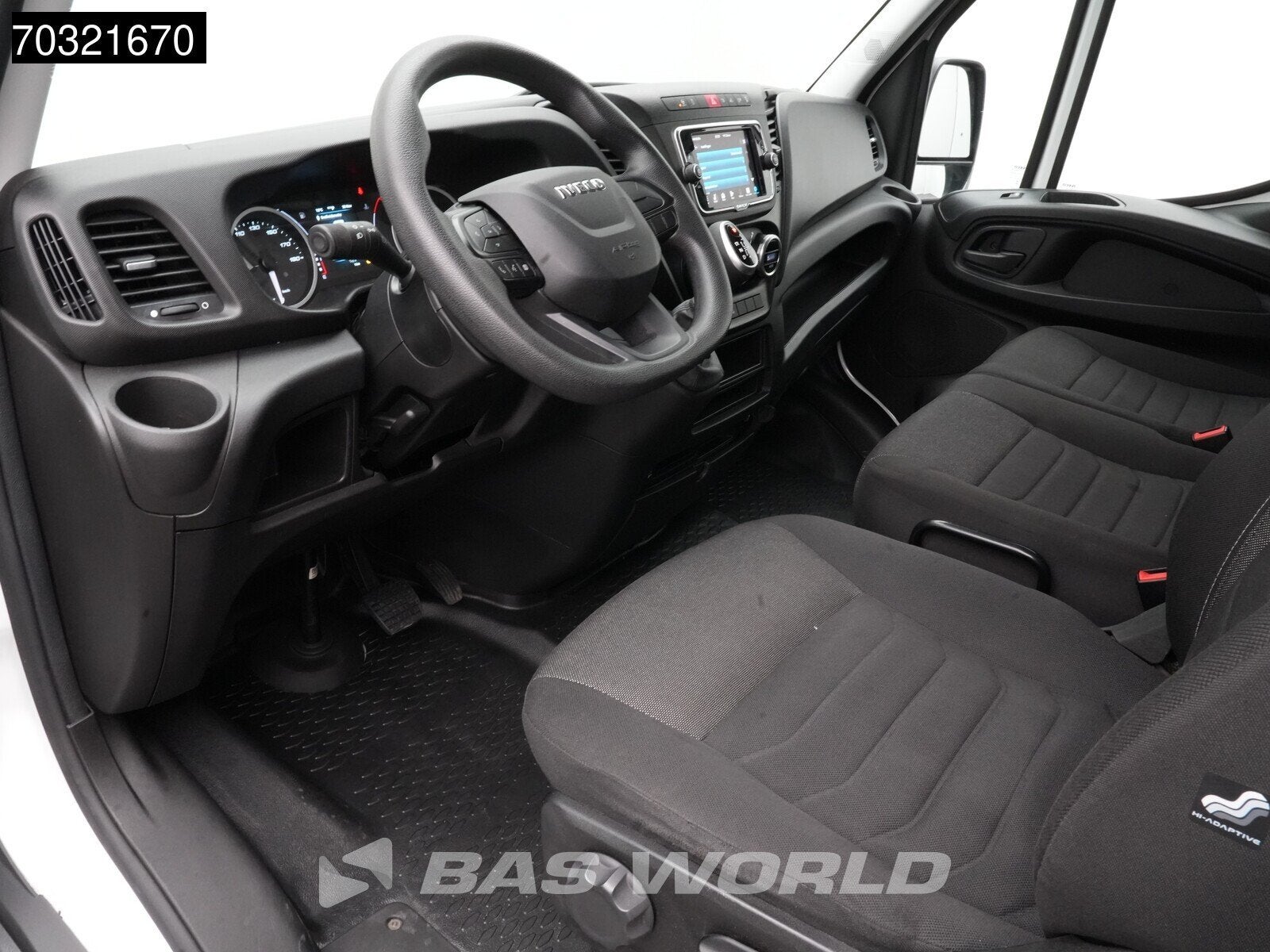 Iveco Daily 35S16 Automaat L3H2 160PK Airco Camera Parkeerse, Automaat, Stof, Gebruikt, Euro 6