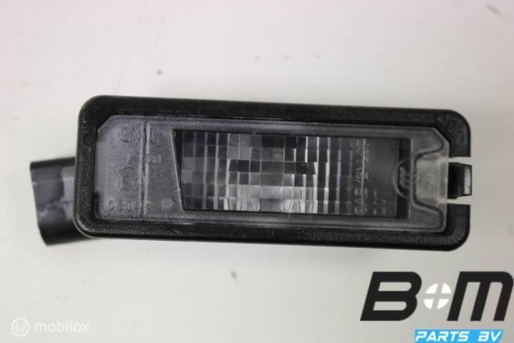 Kentekenplaat verlichting Volkswagen Golf 6 Cabrio 1K8943021, Gebruikt