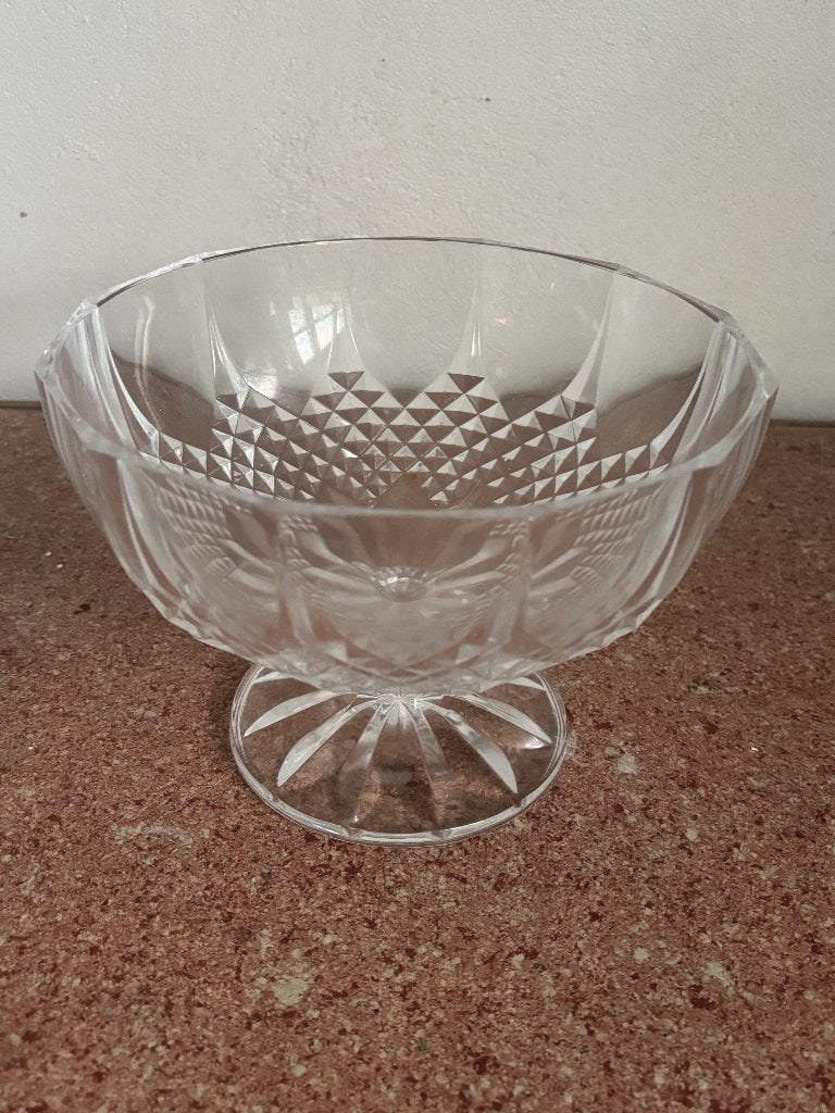 Saladier sur pied, Maison & Meubles, Comme neuf, Verre, Enlèvement, Classique