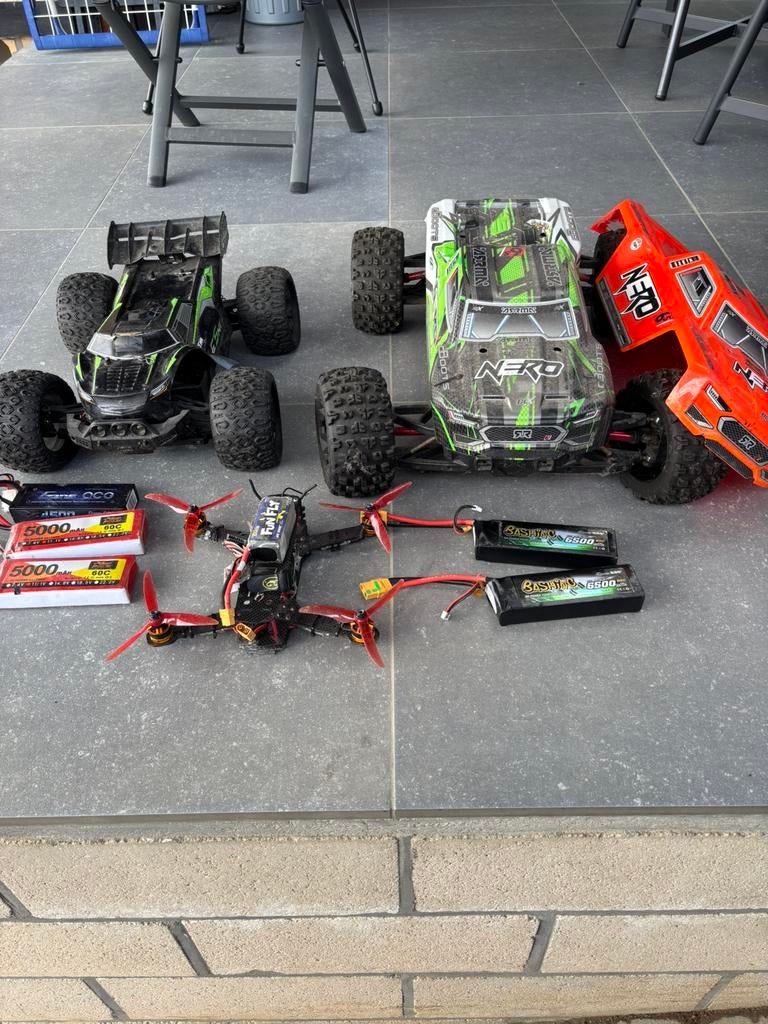 Arrma Nero blx 6s, Team Magic E5HX 3s en race drone, Hobby en Vrije tijd, Modelbouw | Radiografisch | Auto's, Ophalen, Zo goed als nieuw