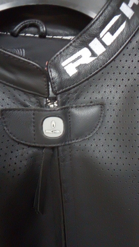Neuf Blouson Richa Medium 50 cuir perforé aéré ,, Motos, Vêtements | Vêtements de moto, Enlèvement ou Envoi, Neuf, avec ticket