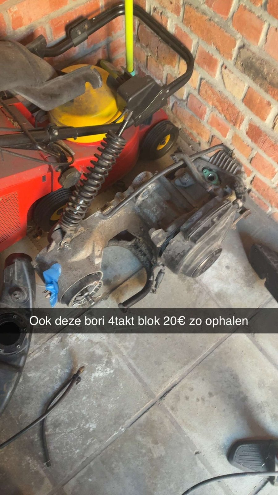 Kapot 4 takt blok piaggio, Fietsen en Brommers, Ophalen, Zo goed als nieuw, Blok, Piaggio