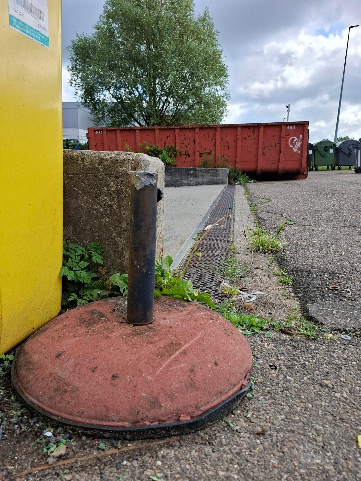 Parasolvoet, Ophalen, Parasolvoet