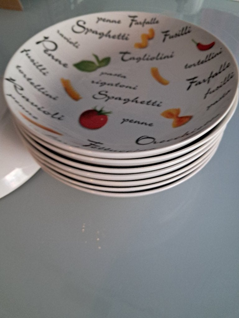 8 assiettes à pâtes Cosy & Tréndy, Neuf, Assiettes(s), Enlèvement, Porcelaine