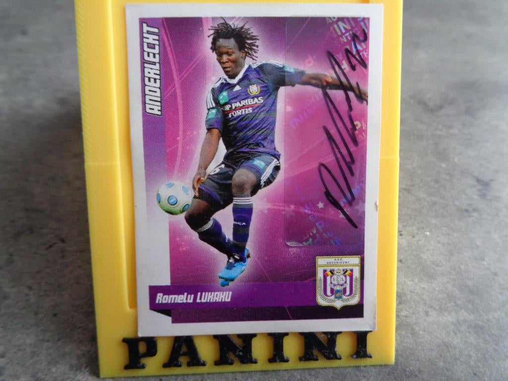 AUTOCOLLANT PANINI FOOTBALL 2011 LUKAKU NR 22 signé !, Envoi, Neuf, Autocollant