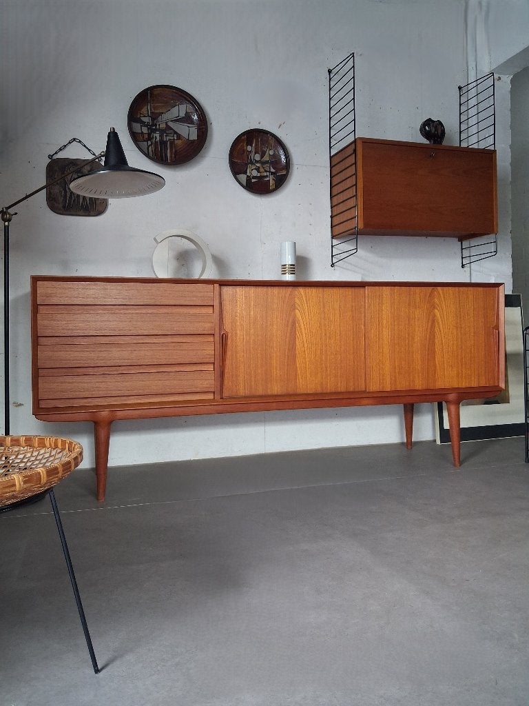 Gunni Omann Deens ‘model 18’ Sideboard, teak jaren 60, Huis en Inrichting, Ophalen, Gebruikt, Met deur(en), Teakhout