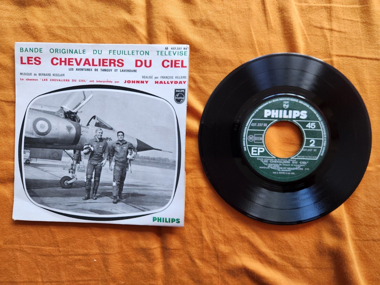 JOHNNY HALLYDAY LES CHEVALIERS DU CIEL 4 PISTES EP, Enlèvement ou Envoi, 7 inch, Utilisé, EP