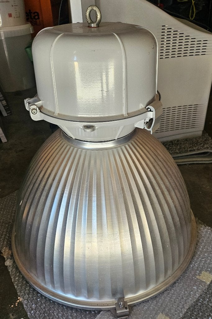 Industriele lamp, Ophalen, Zo goed als nieuw, Metaal