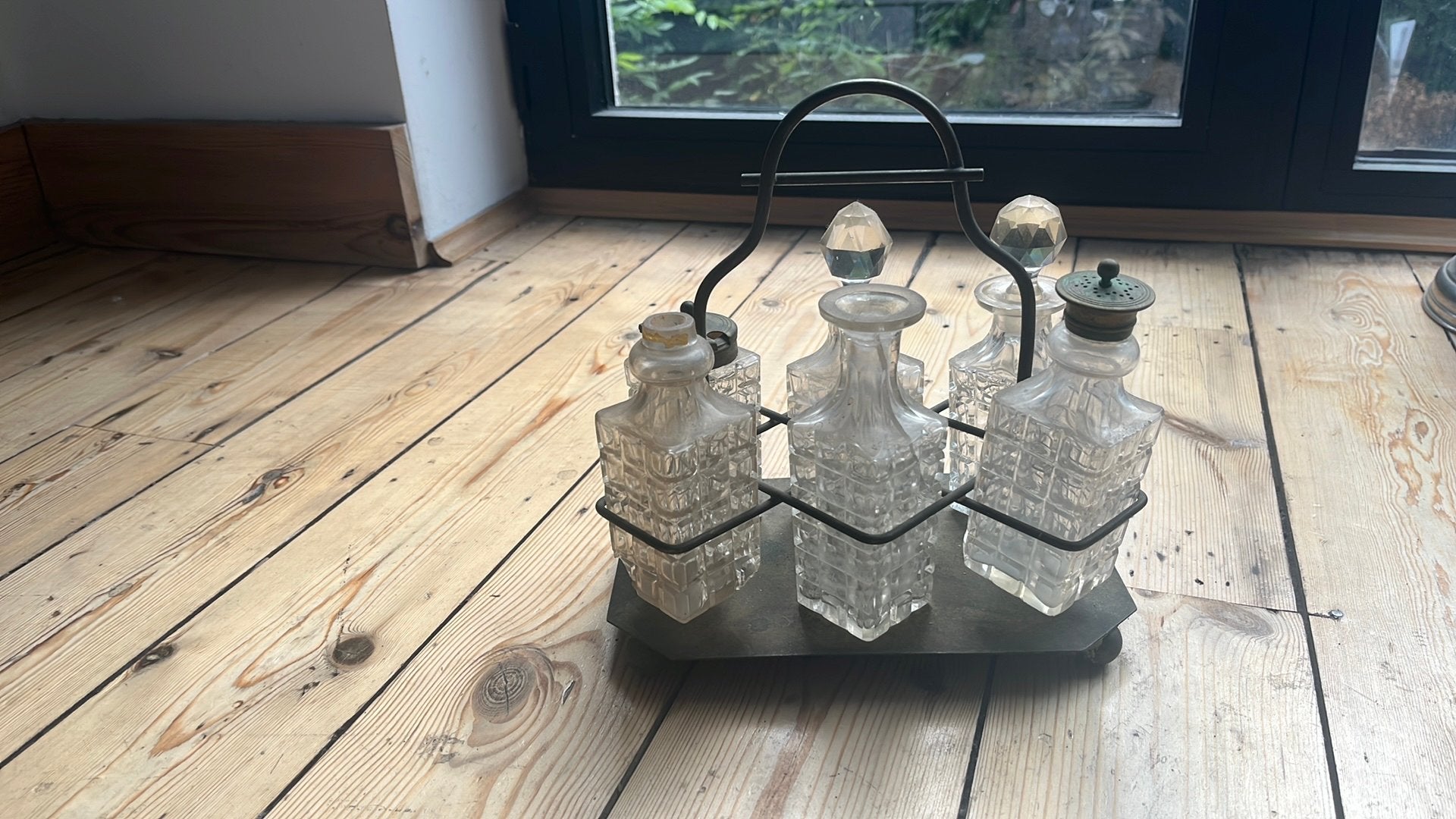 Carafe / service ancien en verre – 5 pièces, Antiquités & Art, Enlèvement