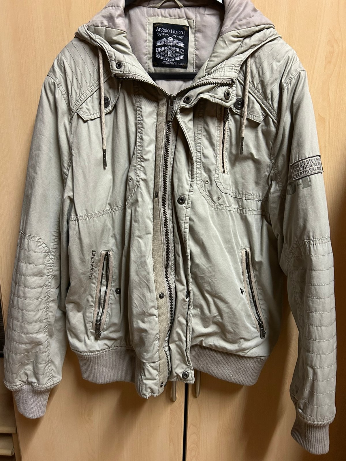 Jas met kap, Ophalen, Gedragen, Maat 56/58 (XL), Beige