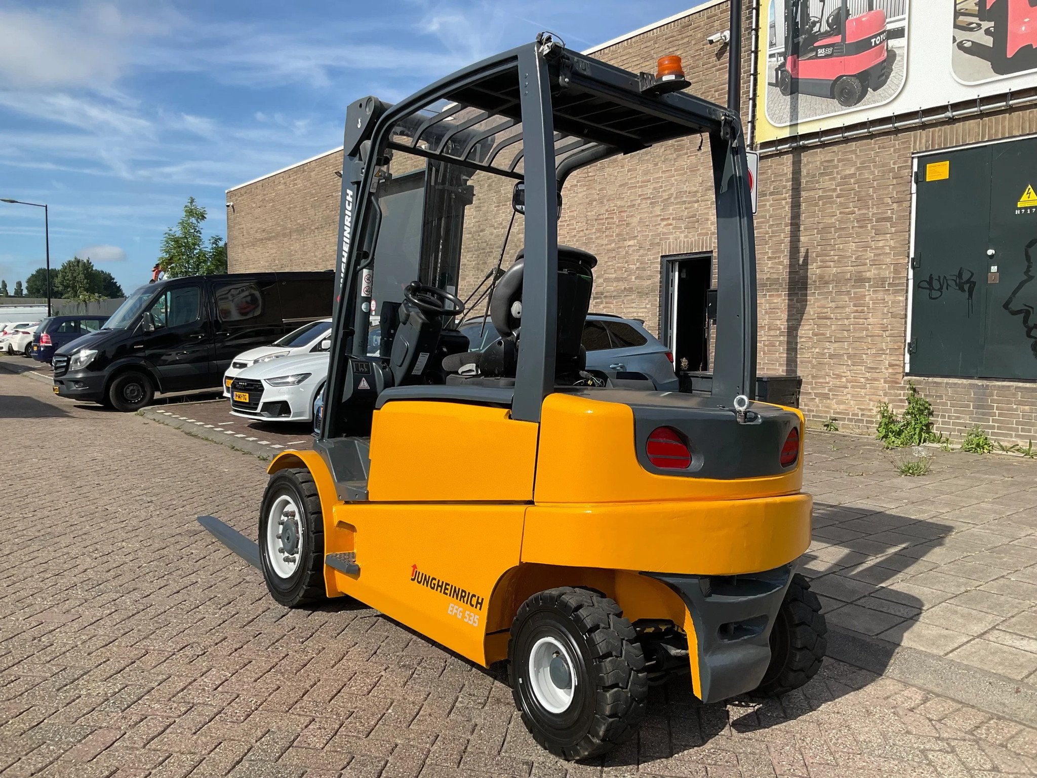 Jungheinrich EFG535 3500KG 5.50METER HEFTRUCK, 3000 tot 4000 kg, Jungheinrich, Heftruck, Marconistraat 2
3133KL  Vlaardingen, NL