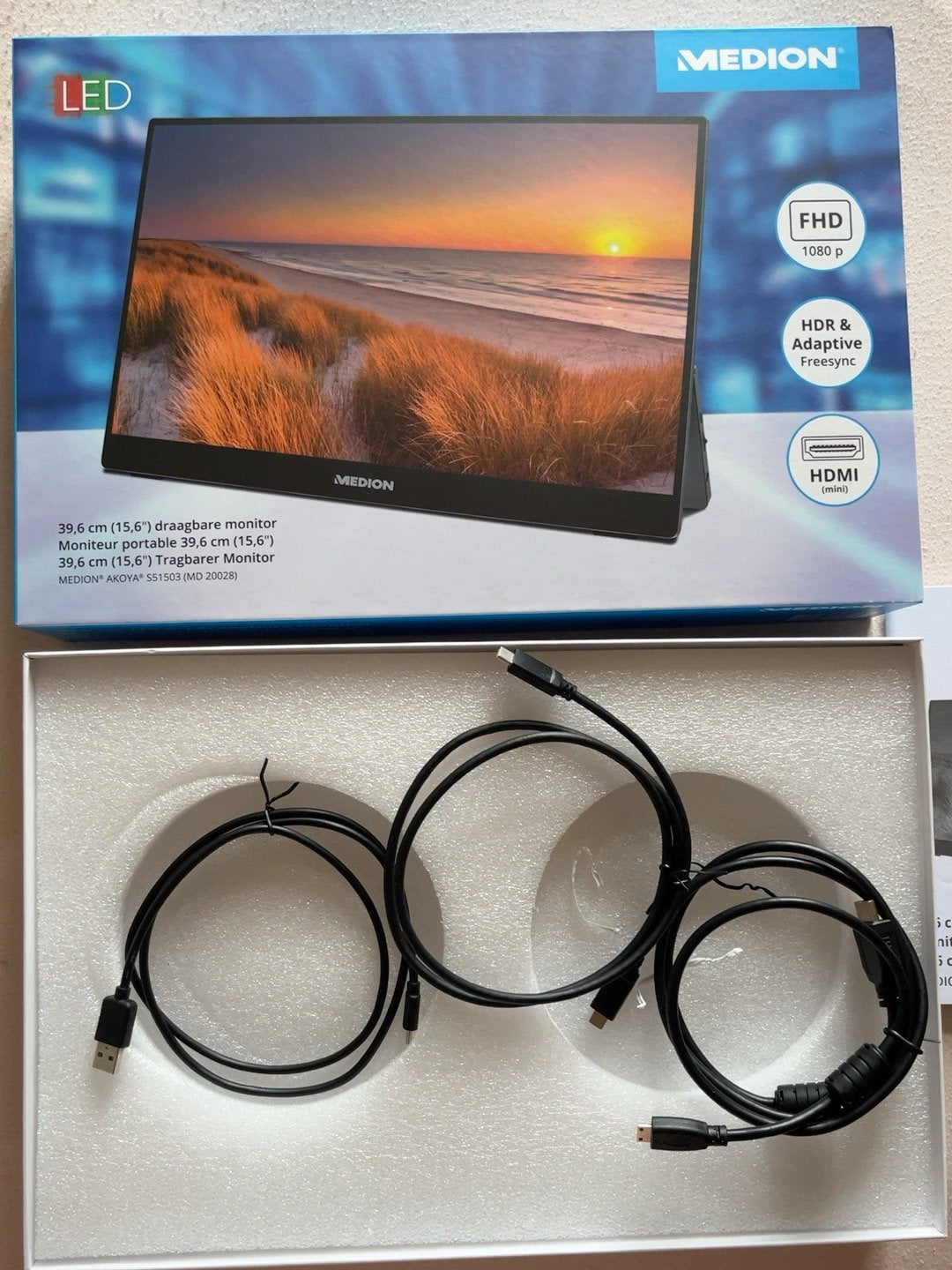 Medion Akoya 15,6’’ draagbare Full HD monitor nieuwstaat, Computers en Software, HD, Hoofdtelefoonaansluiting, HDMI, Ophalen of Verzenden