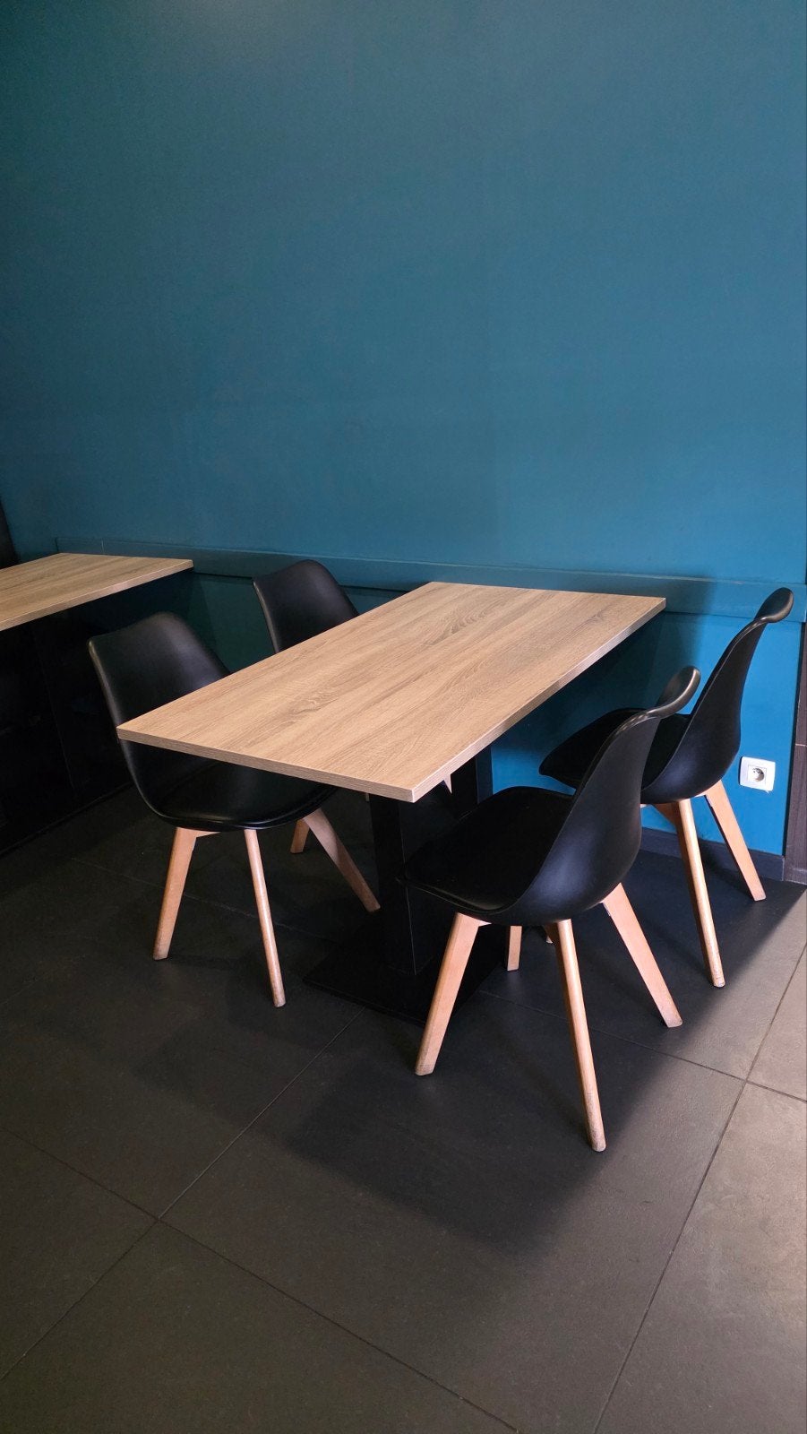 De magnifiques chaises rétro !
Un total de 21 sièges, Articles professionnels, Enlèvement