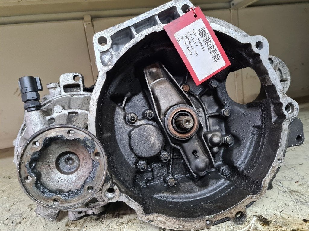 BOITE DE VITESSES Volkswagen Corrado (01-1988/12-1995) (CES), Autos : Pièces & Accessoires, Utilisé, Volkswagen