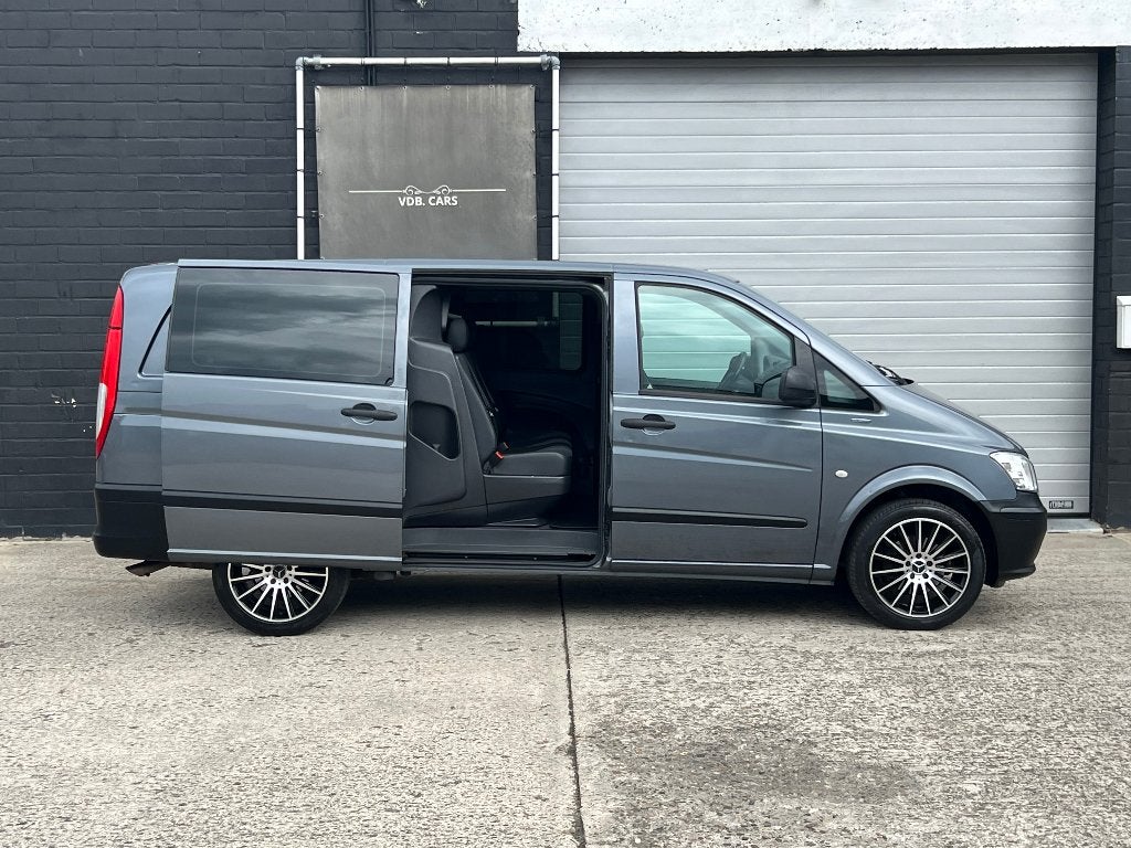 MERCEDES VITO / 82,000KM / 5ZIT / LICHHTEVRACHT / AUTOMAAT !, Auto's, Automaat, Mercedes-Benz, Bedrijf, Diesel