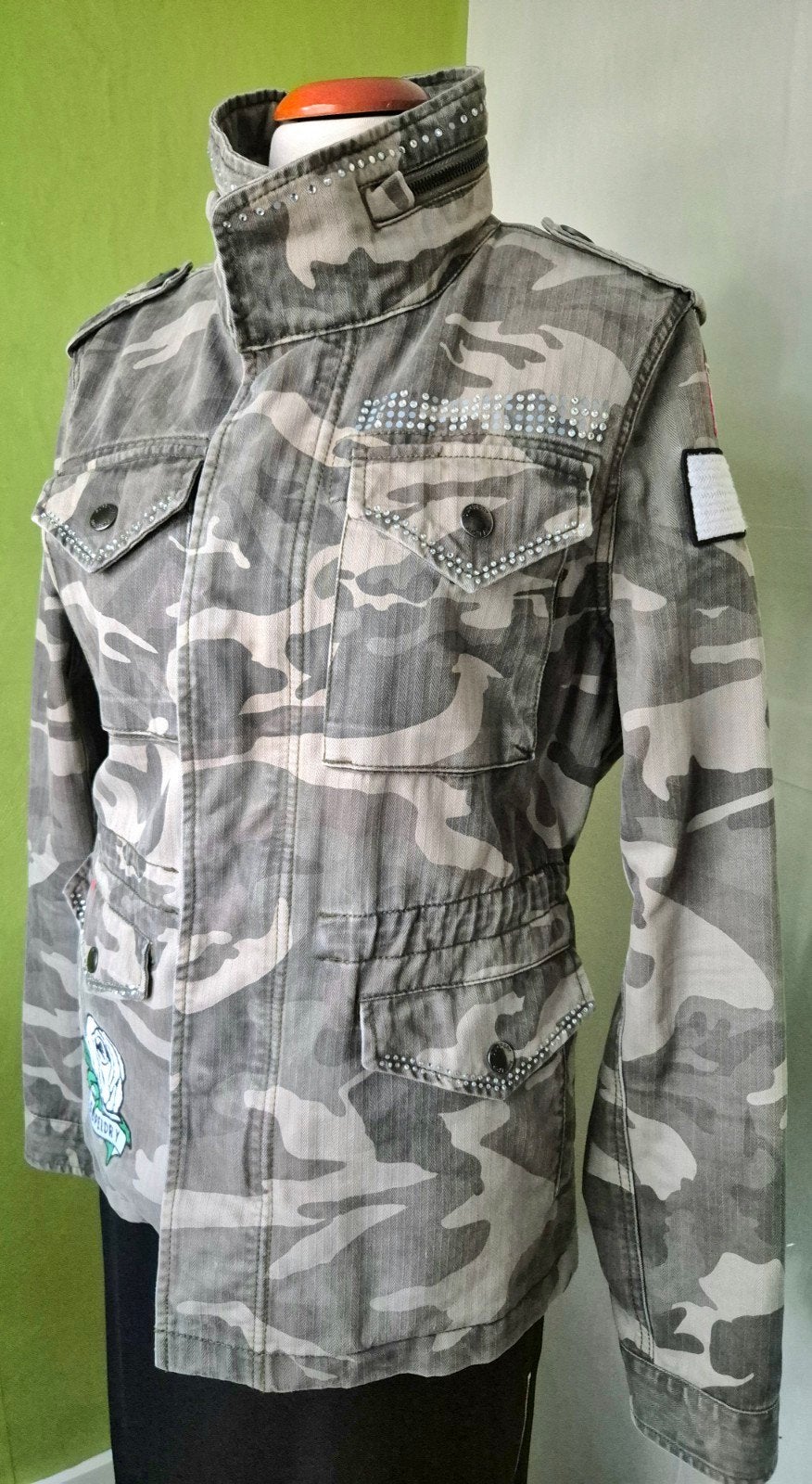 Veste de camouflage Superdry taille 38, Vêtements | Femmes, Vestes | Été, Taille 38/40 (M), Enlèvement ou Envoi