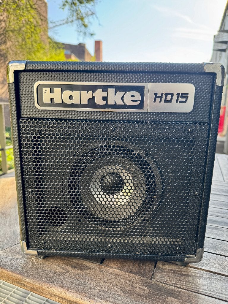 Ampli basse Hartke HD15 - 6,5kg, Musique & Instruments, Amplis | Basse & Guitare, Enlèvement, Comme neuf, Guitare basse, Moins de 50 watts