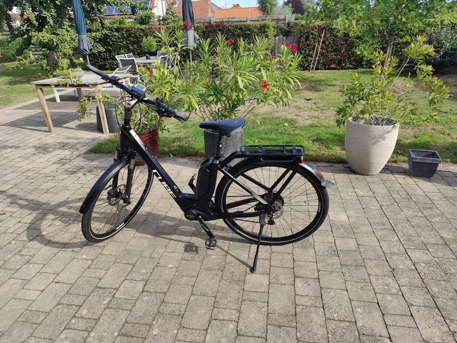 Cube touring hybrid pro, Fietsen en Brommers, Fietsen | Dames | Omafietsen, Ophalen, Versnellingen, Zo goed als nieuw, Cube