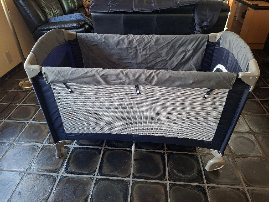 Campingbedje, Kinderen en Baby's, Ophalen, Zo goed als nieuw