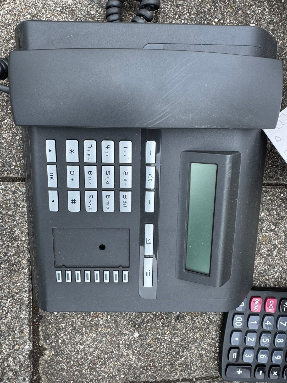 Vaste telefone, Télécoms, Téléphones fixes | Filaires, Enlèvement ou Envoi, Comme neuf