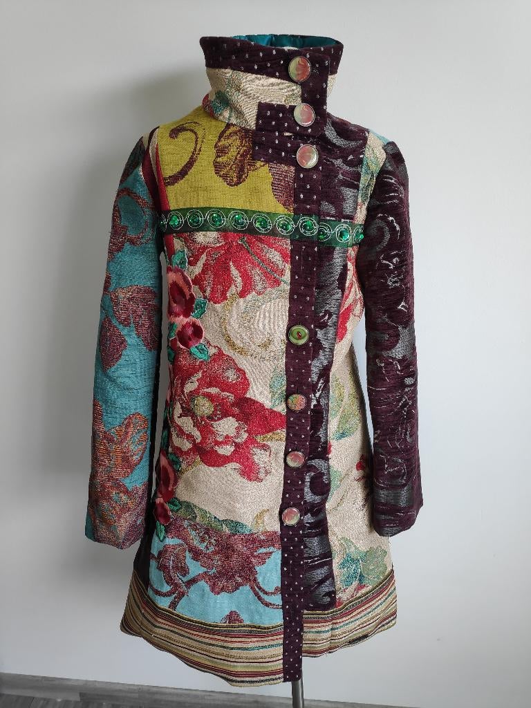 desigual jas - 38 / medium, Kleding | Dames, Jassen | Zomer, Maat 38/40 (M), Overige kleuren, Ophalen of Verzenden, Zo goed als nieuw