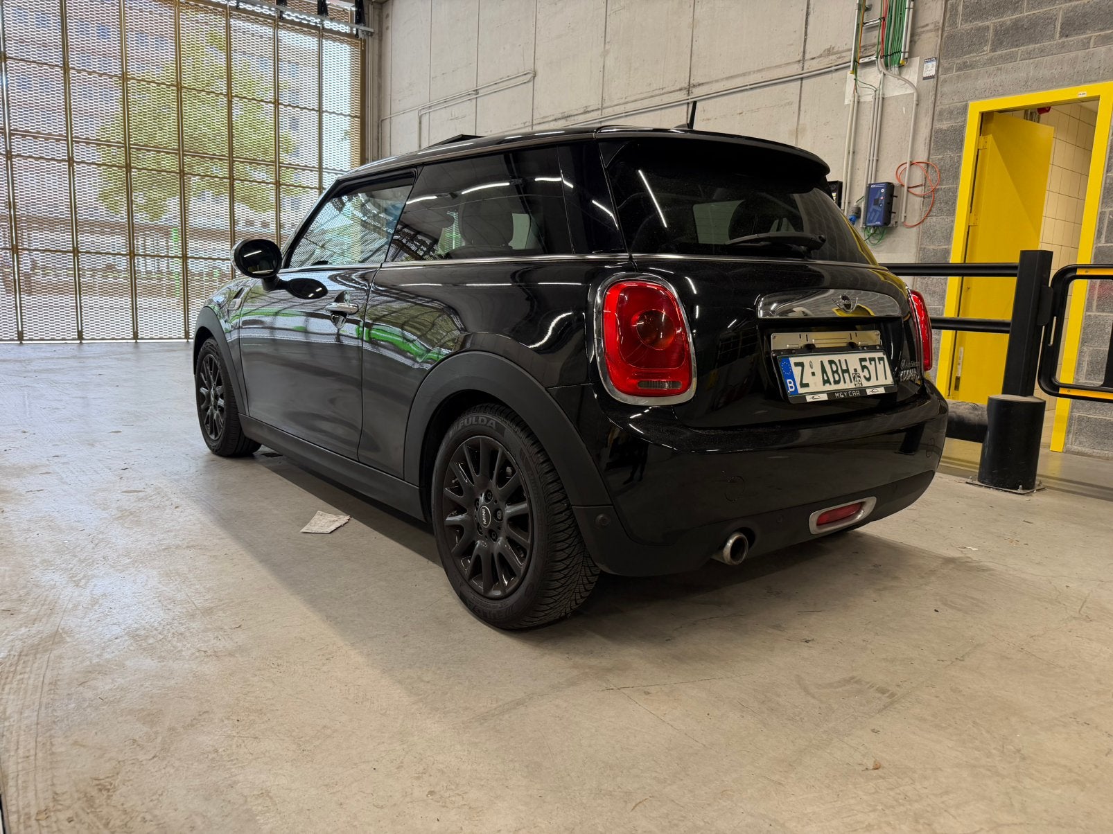 Mini Cooper 1.5 D euro6 b, Auto's, Leder, Bedrijf, Cooper, Te koop