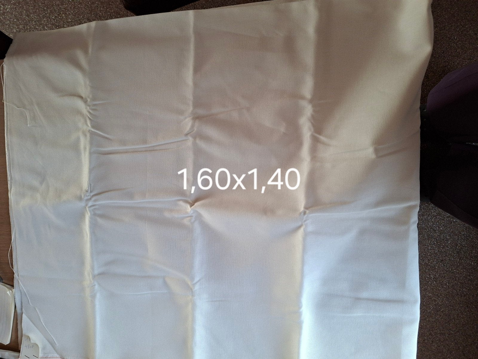 Borduurstof 1,60 x1,40 cm, Ophalen