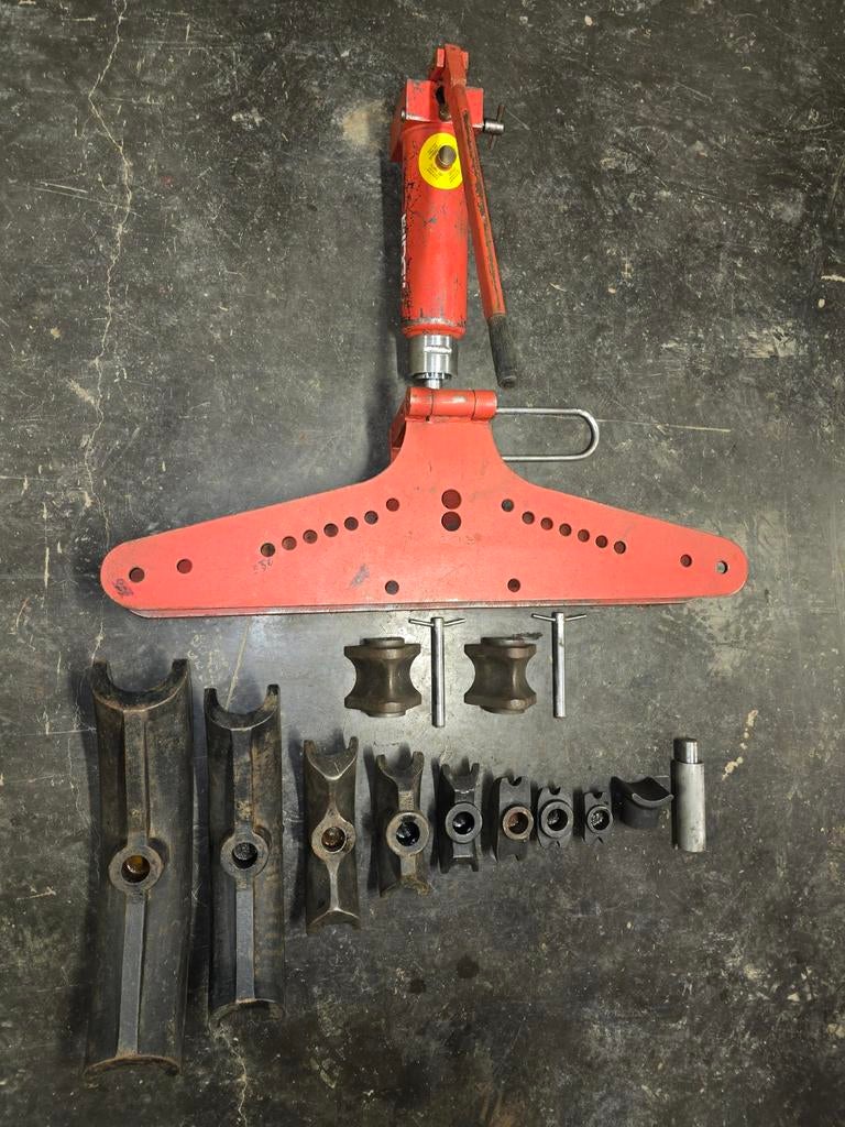 Cintreuse hydraulique Ridgid 3/8" à 3"