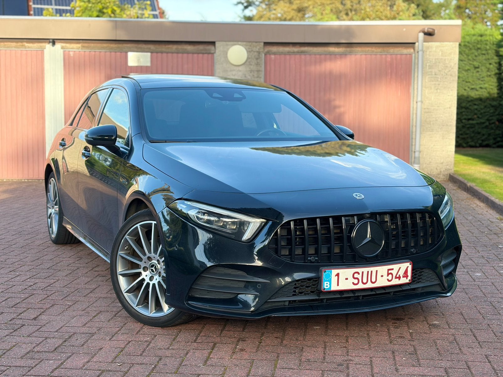 Mercedes-Benz A 250e AMG Line | FULL OPTION | 2024 | GEKEURD, Autos, Achat, Euro 6, Entreprise, Entretenue par le concessionnaire